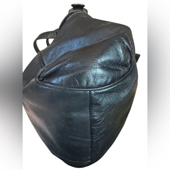 Salvatore Ferragamo Lambskin Gancini Shoulder Bag - Picture 14 of 16